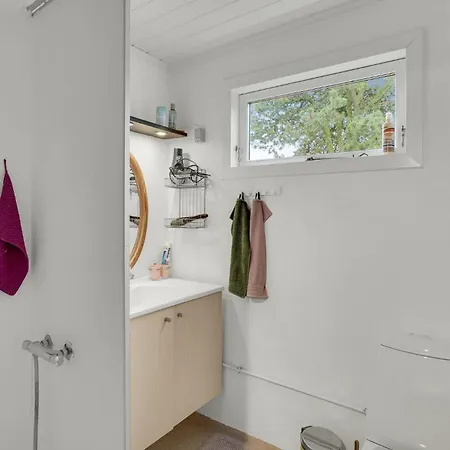 2 Bedroom Pet Friendly In 度假居 *